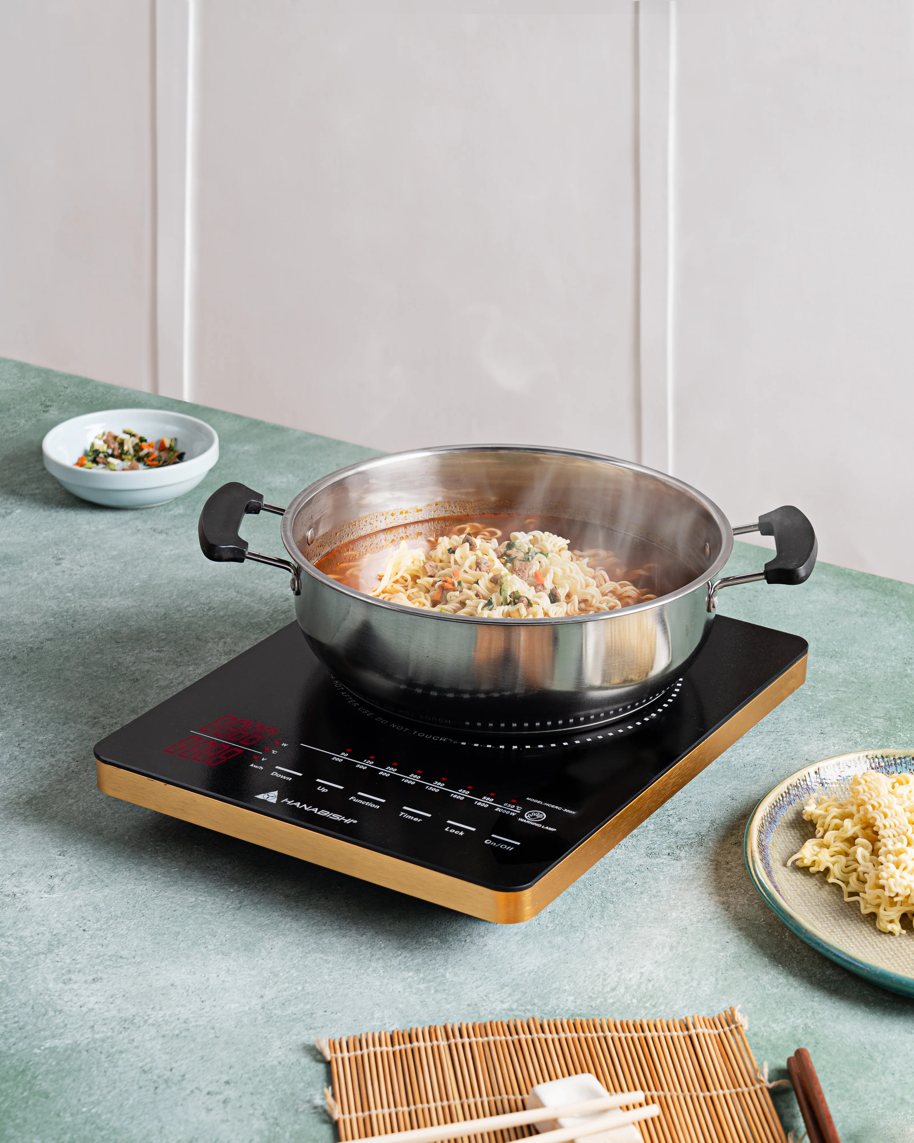 Hanabishi Ceramic Cooker HCERC300X - Image 2